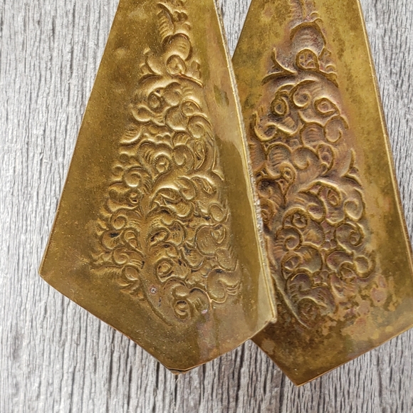 Two Tone Botanical Statement Earring With Turquiose - Picture 7 of 9